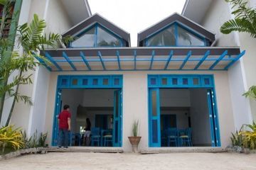 Microtel Inn & Suites By Wyndh Puerto Princesa Exterior photo